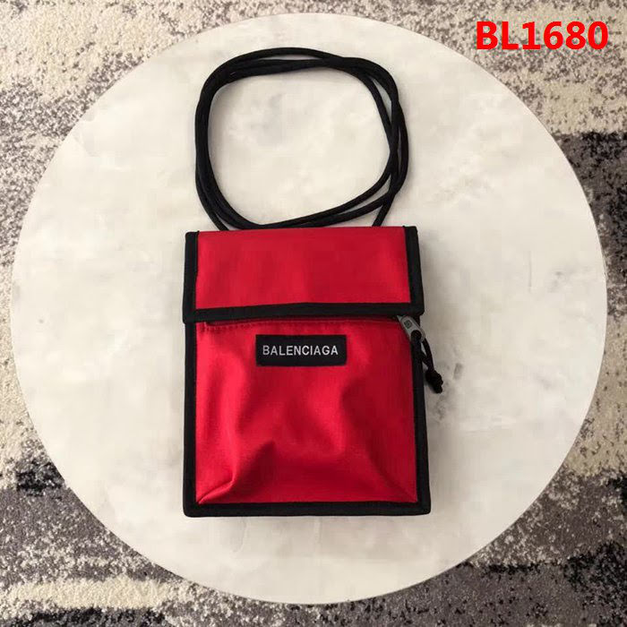 BALENCIAG巴黎世家 新品 巴黎世家 全皮小挎包 手機包  BL1680