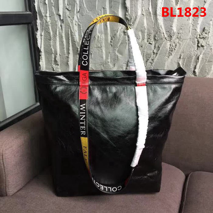 BALENCIAG巴黎世家 最新單手提購物袋 油蠟皮材質 簡單寬闊 購物包推薦款 超級大容量  BL1823