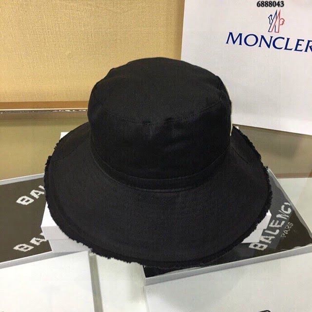 Moncler女士帽子 蒙口經典做舊漁夫帽遮陽帽  mm1138