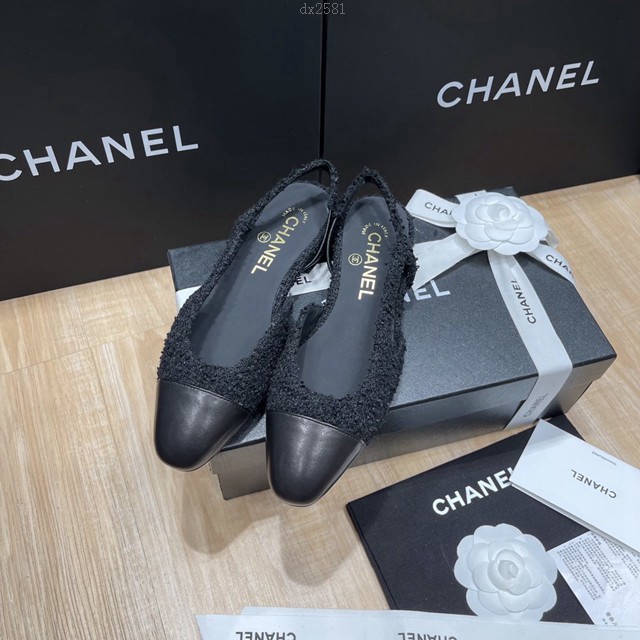 Chanel專櫃經典款女士拼色涼鞋 香奈兒時尚slingback拼色涼鞋平跟鞋中跟鞋 dx2581