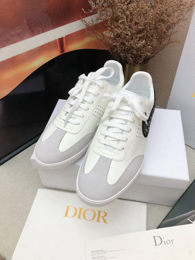 Dior明星同款平底圓頭運動鞋 迪奧2021春夏最新情侶款系帶休閒小白鞋 CD字母logo小蜜蜂印花拼色德訓鞋 dx3499