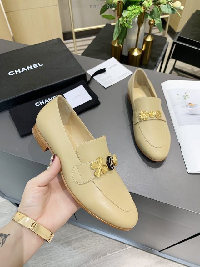 Chanel女鞋 香奈兒高版本2020早春新款單鞋 Chanel羊皮平跟女皮鞋  naq1162