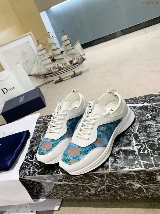 DIOR男女鞋 迪奧2021專櫃新款情侶運動鞋 Dior拼接字母運動鞋  naq1539