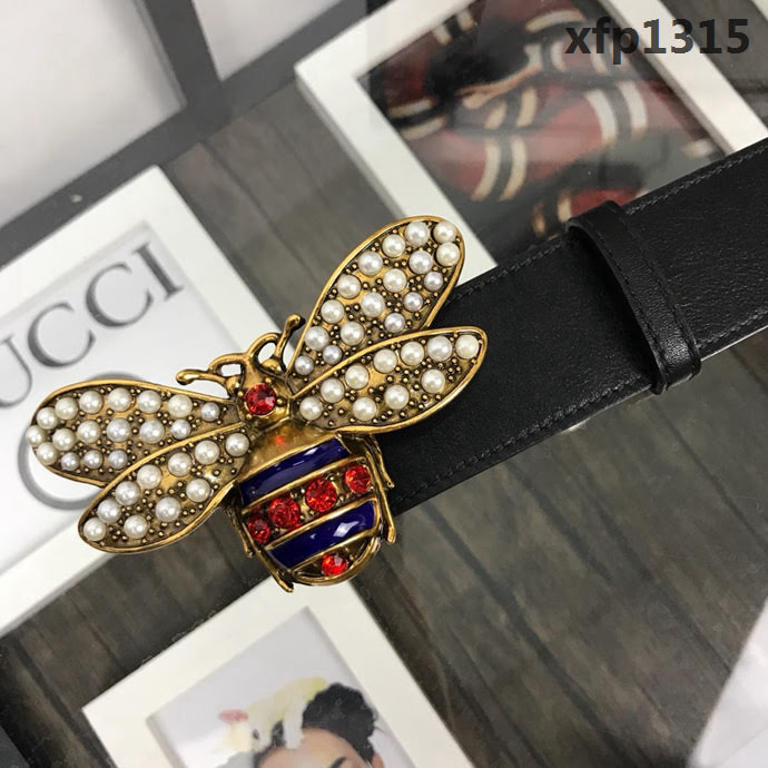 GUCCI古馳 官網新款 正品規格 原單品質 雙面進口頭層對版定制皮料 復古紅磚大蜜蜂扣 時尚百搭款皮帶  xfp1315