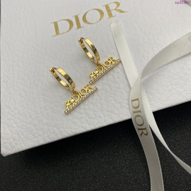 Dior飾品 迪奧經典熱銷新款耳釘耳環  zgd1380