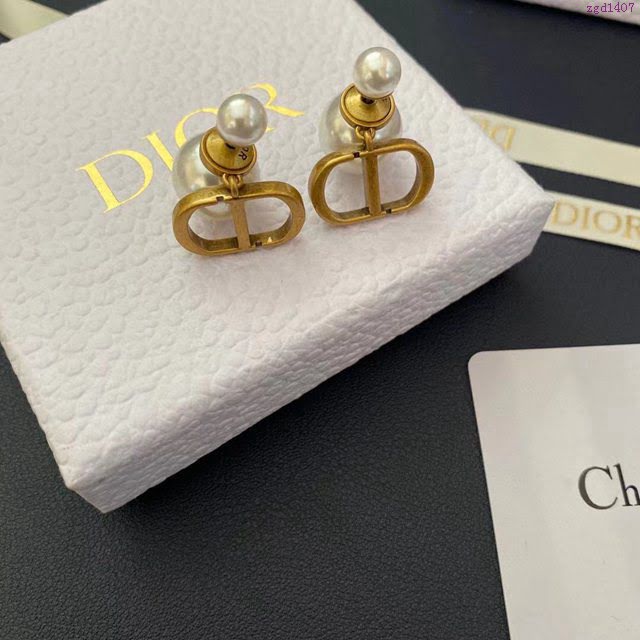 Dior飾品 迪奧經典熱銷款復古銅色金色耳釘耳環  zgd1407