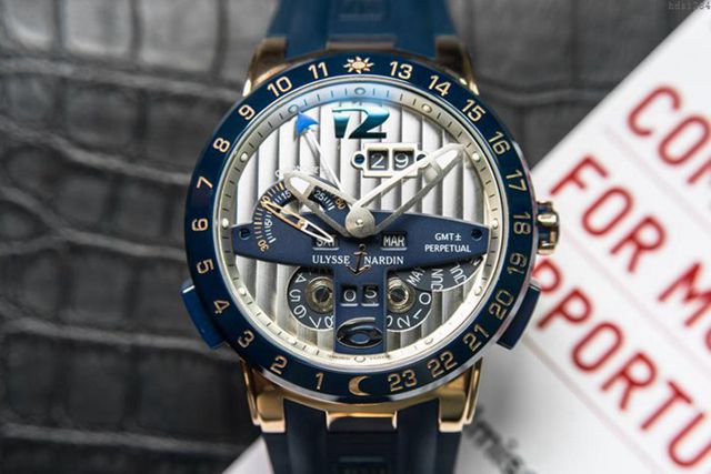 Ulysse Nardin手錶 航海世家 Black Toro萬年曆腕表 雅典萬年曆機械男表 雅典高端男士腕表  hds1284