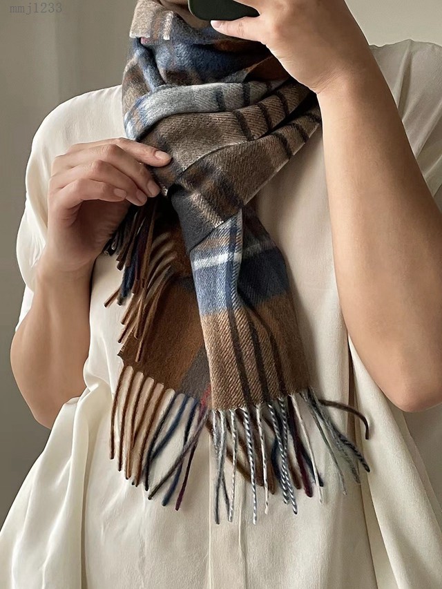 Burberry情侶圍巾羊絨圍巾披肩 巴寶莉2021新款格紋圍巾高端羊絨圍巾  mmj1233