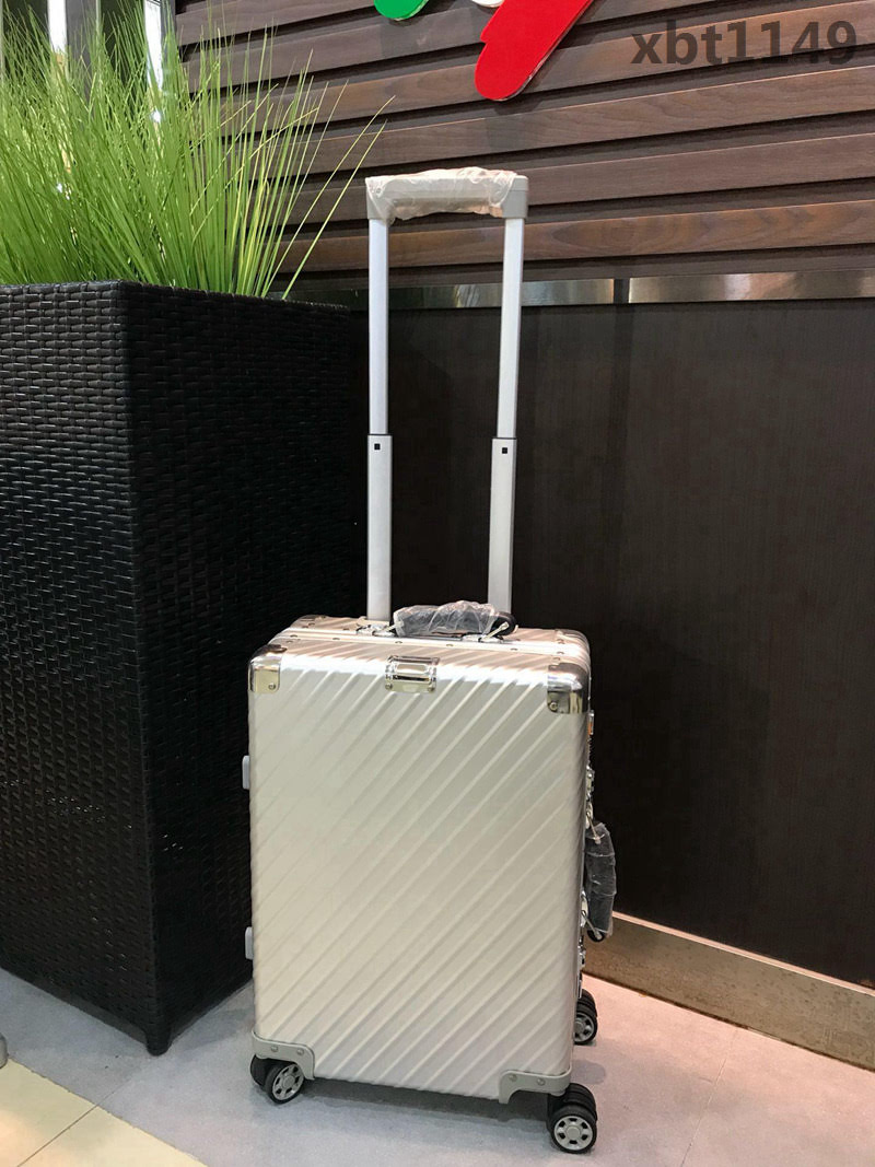 RIMOWA日默瓦 斜條紋鋁鎂合金 復古款鋁合金限量版 拉箱/拉杆箱  xbt1149