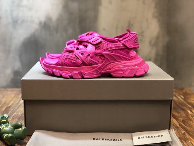 Balenciaga經典款男女鞋 巴黎世家頂級版本Track 4.0戶外概念復古老爹涼鞋 Balenciaga情侶款老爹鞋  hdbl1028