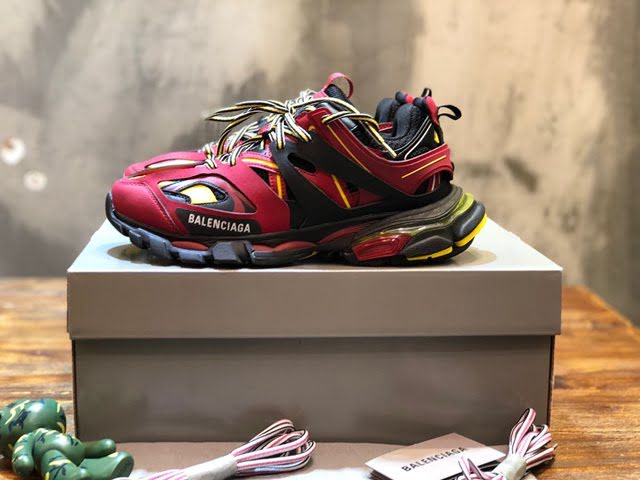 Balenciaga經典爆款女鞋 巴黎世家頂級版本三代復古運動姥爺鞋 3代Triple-S老爹鞋  hdbl1104