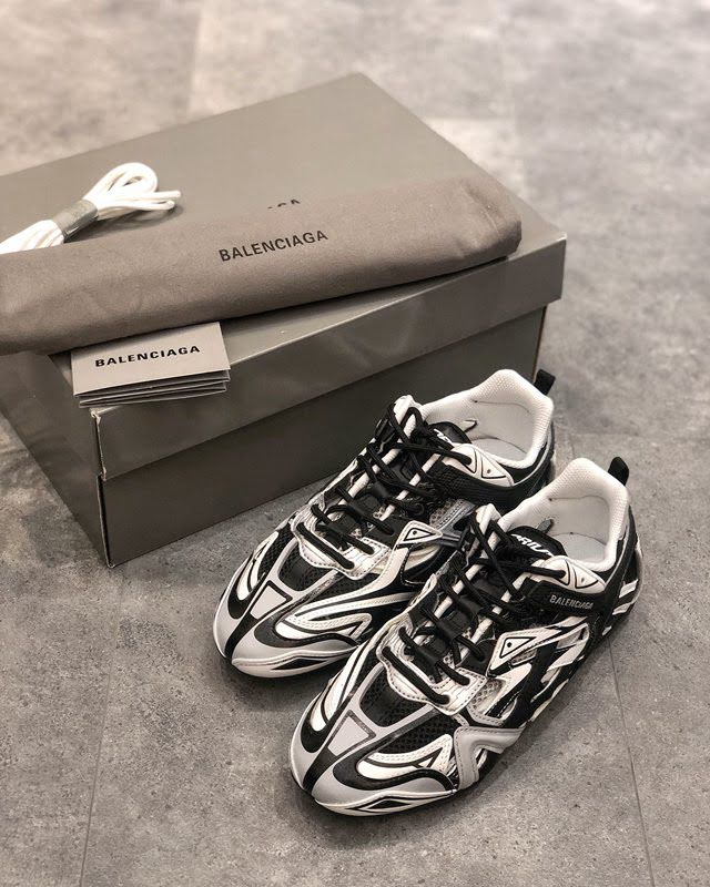 Balenciaga經典款男女鞋 巴黎世家頂級版本Drive鏤空老爹黑白賽車鞋 Balenciaga情侶款老爹鞋  hdbl1185