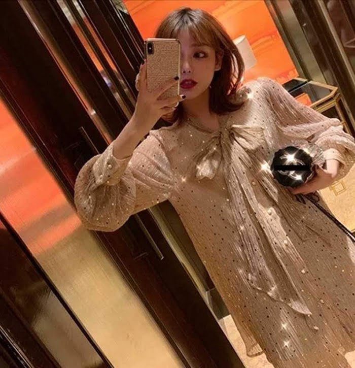 Chanel香奈兒 法國專櫃同步新款 2019夏季新款透視亮片 閃閃亮絲重工連衣裙 甜美飄帶泡泡袖襯衫裙  xly1397