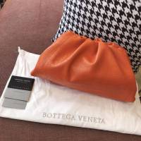 Bottega Veneta女包 寶緹嘉steny包 19新款BV鱷魚紋大號雲朵包 橙紅色  gxz1092