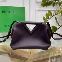 Bottega veneta高端女包 98088 寶緹嘉THE TRIANGLE BV專櫃新款葡萄紫三角形五金手提女包  gxz1132