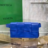 Bottega veneta高端女包 KF0023 寶緹嘉爆款電光藍CASSETTE腰包 BV經典款四格腰包/胸包/斜挎包/單肩包  gxz1394