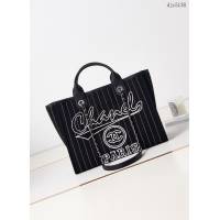 Chanel專櫃23p最新款條紋沙灘包 AS3257 香奈兒爆款小號手提購物袋 djc5138