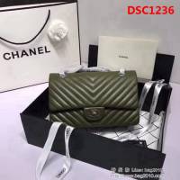 香奈兒CHANEL 升級版V線1112高仿原單小羊皮肩背斜挎包 DSC1236