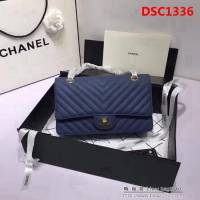 香奈兒CHANEL 升級版V線1112進口球紋皮肩背斜跨鏈條包 DSC1336