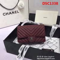 香奈兒CHANEL 升級版V線1116進口球紋皮肩背斜跨鏈條包 DSC1338