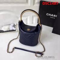 香奈兒CHANEL寶藍Chanel A57861 2018早秋Paris-Hamburg復古風小羊皮水桶包鏈條包DSC1487