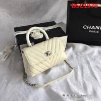 香奈兒CHANEL 92992 2018最新V字型 單手挽手提單肩包 DSC1979