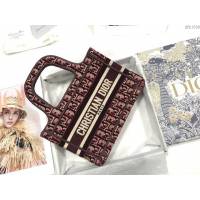 Dior女包 迪奧Book Tote迷你天鵝絨托特包手袋 Dior刺繡購物袋  dfk1508