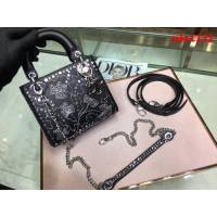 DIOR迪奧 Lady Dior mini刺繡 幸運草 光滑小牛皮 袖珍手提包 M0505  zdo1121