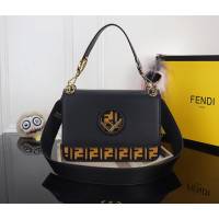 FENDI芬迪 獨家膠囊系列 FF Logo Mania 可肩背手提 8806壓印系列  fd1498