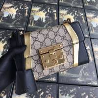 Gucci包 古馳新款女包 專櫃品質 432182pvc黑金 Gucci鏈條斜挎女包 Gucci肩背包  gdj1015