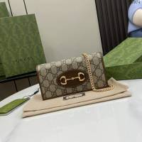 Gucci專櫃古馳最新款Horsebit 1955系列鏈條錢包 jh1974型號：621892