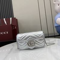 Gucci專櫃古馳最新款Marmont系列超迷你手袋鏈條女包 jh2061型號：476433