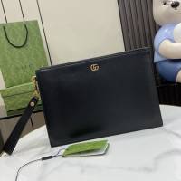 Gucci專櫃古馳最新款Marmont系列手拿包男士手包 jh2235型號：475317