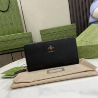 Gucci專櫃古馳最新款飾GG細節拉鏈錢包男士長夾錢包 jh2247型號：523667