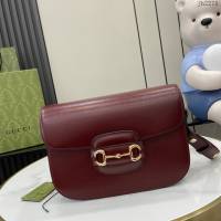 Gucci專櫃古馳最新款Horsebit 1955系列肩背包 jh2275型號：602204