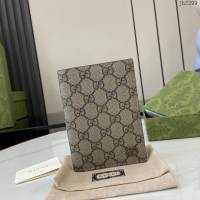 Gucci專櫃古馳最新款飾GG細節GG護照夾 jh2299型號：795229