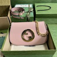 Gucci專櫃古馳最新款Blondie互扣腋下包鏈條女包 jh2308型號 ：699268