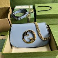 Gucci專櫃古馳最新款Blondie互扣腋下包鏈條女包 jh2310型號 ：699268