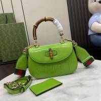 Gucci專櫃古馳最新款Bamboo 1947系列小號竹節手提包 jh2446型號：675797