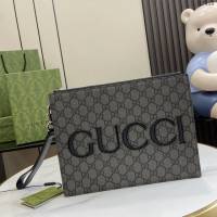 Gucci專櫃古馳2024早春系列最新款手拿包男士手包 jh2458型號：768374，