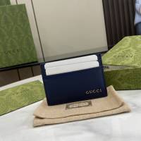 Gucci專櫃古馳最新款飾Gucci標識卡片夾男士系列卡包 jh2491型號：771157