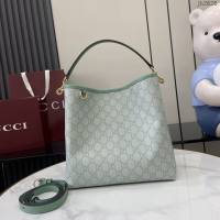 Gucci專櫃古馳最新款Emblem系列小號肩背包 jh2626型號：815103