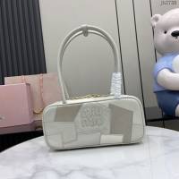MIU MIU專櫃繆繆最新款拼接保齡球包手提肩背包 jh2738型號：5BB147