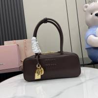 MIU MIU專櫃繆繆最新款Beau手袋原廠皮手提肩背包 jh2744型號：5BB173