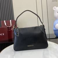 Gucci專櫃古馳最新款購物袋GG圖案條紋織大號肩背包 jh2755型號：815216