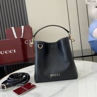 Gucci專櫃古馳最新款購物袋GG圖案條紋織大號肩背包 jh2756型號：815118