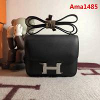 HERMES愛馬仕 空姐包 constance 黑 EPSOM 18cm 銀扣 蠟線縫製 單肩斜挎包  Ama1485