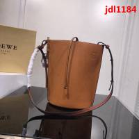 LOEWE羅意威 原單五金 最新geta水桶包 簡單時尚 百搭肩背包 3040  jdl1184