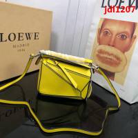 LOEWE羅意威 聖誕明星款 進口小牛皮 mini puzzle手提肩背包 86手提肩背斜挎包68  jdl1207