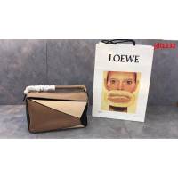 LOEWE羅意威 原單品質 特殊管道貨源 Puzzle手袋 對版顏色拼接 可單肩斜挎  jdl1232